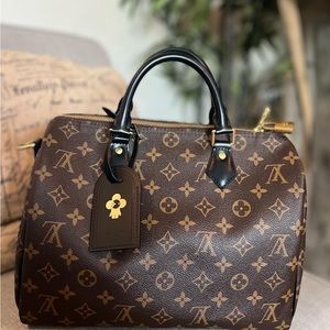 AUTHENTIC Louis Vuitton Speedy 30 Bandouliere
